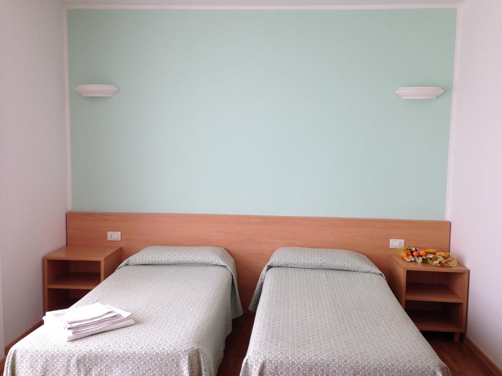 Hotel Roma Cassano Magnago Ngoại thất bức ảnh